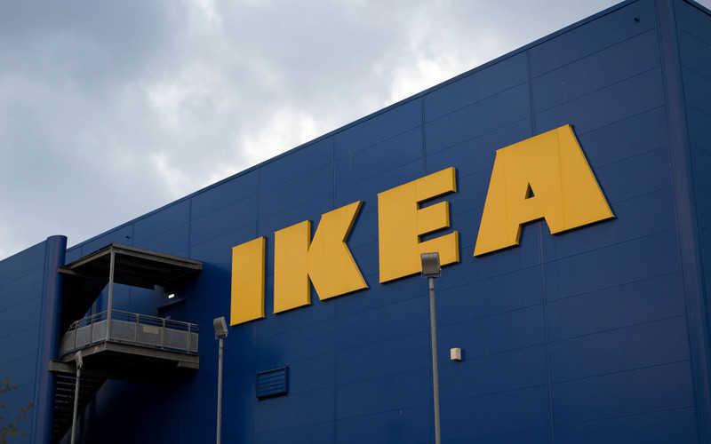 IKEA zamyka pierwszy duży sklep na Wyspach