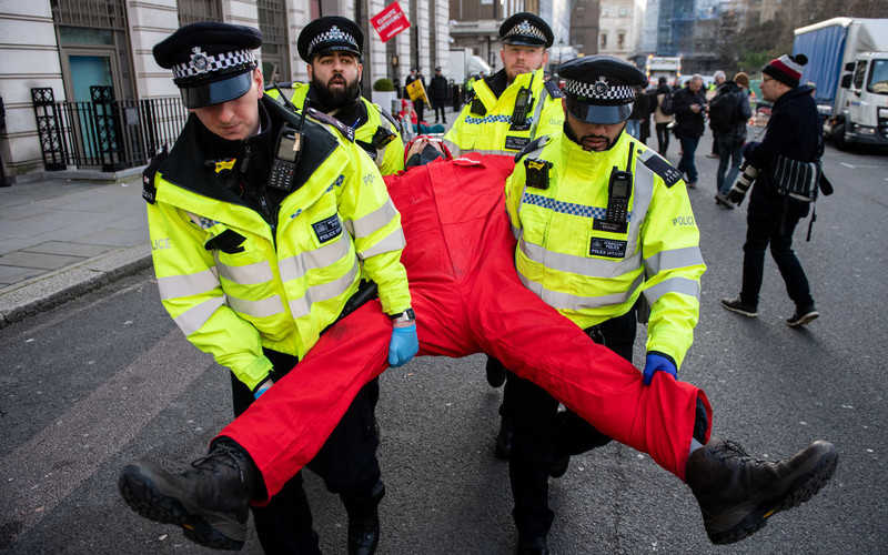 Londyn: Dziewięć osób aresztowanych po proteście przed siedzibą BP