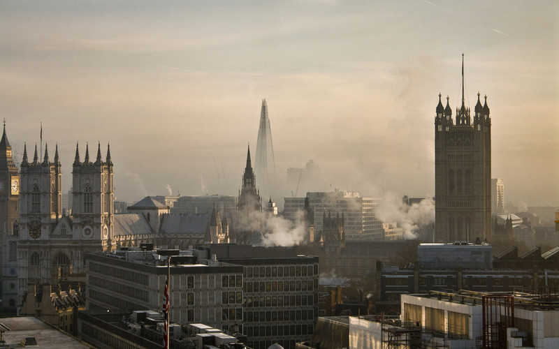 Brytyjscy naukowcy: Smog sprzyja depresji i samobójstwom