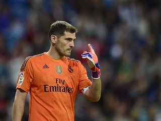 Iker Casillas, Real Madrid hit impasse over transfer move to Porto