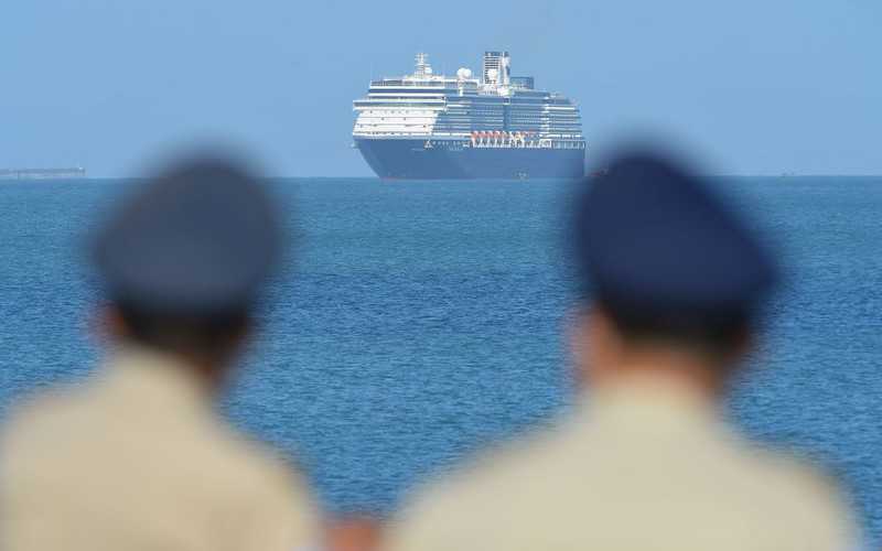 After 2 weeks of wandering, the cruise ship arrived at the port of Cambodia