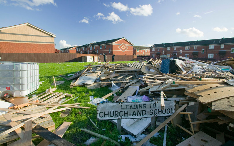 Fly-tipping: Organised crime behind large rise