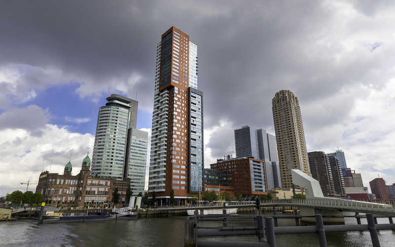 More and more companies are moving from the UK to the Netherlands
