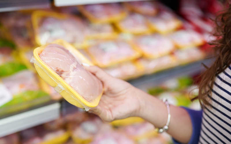 Brytyjskie ministerstwo zapewnia: Nie będzie chlorowanego kurczaka w UK