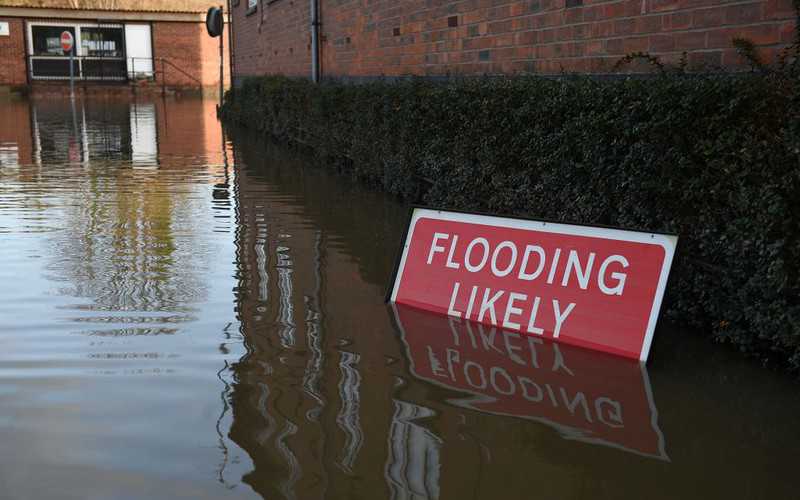 Mieszkańcy miast wzdłuż rzeki Severn z ostrzeżeniem: "Przygotujcie się na 10 dni powodzi"