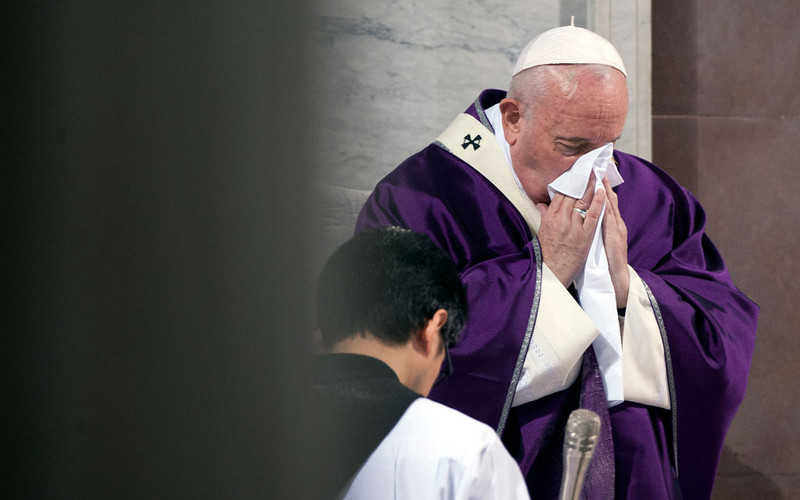 Watykan ponownie informuje o "lekkiej niedyspozycji" papieża Franciszka