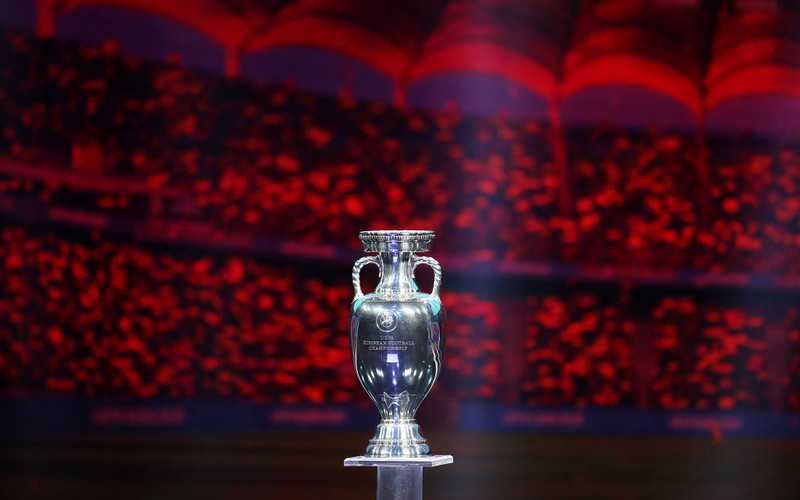 Co z Euro 2020? UEFA zwołuje specjalne spotkanie