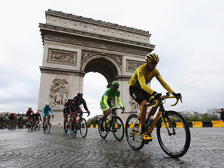 Chris Froome: Tour de France winner won't 'dishonour' jersey