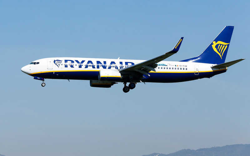British Airways i Ryanair odwołują setki lotów z powodu koronawirusa
