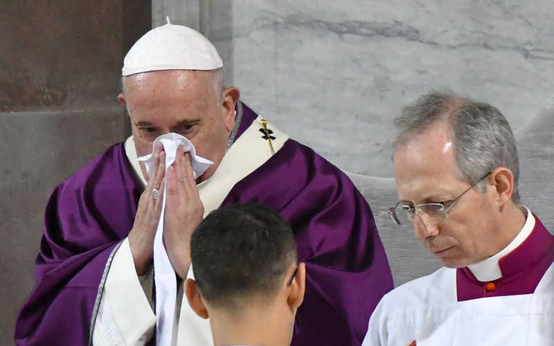Papież Franciszek przeszedł test na obecność koronawirusa