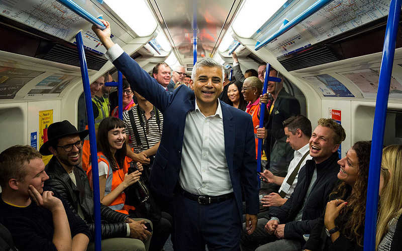 Burmistrz Londynu: "Nie ma ryzyka" zakażenia się koronawirusem w metrze