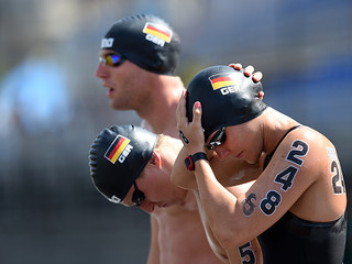 Swimming: Germany defend team open water gold