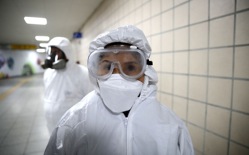 China reports no locally transmitted coronavirus cases outside Hubei