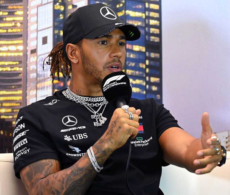 Hamilton 'shocked' as F1 chiefs stage Australian Grand Prix amid coronavirus threat