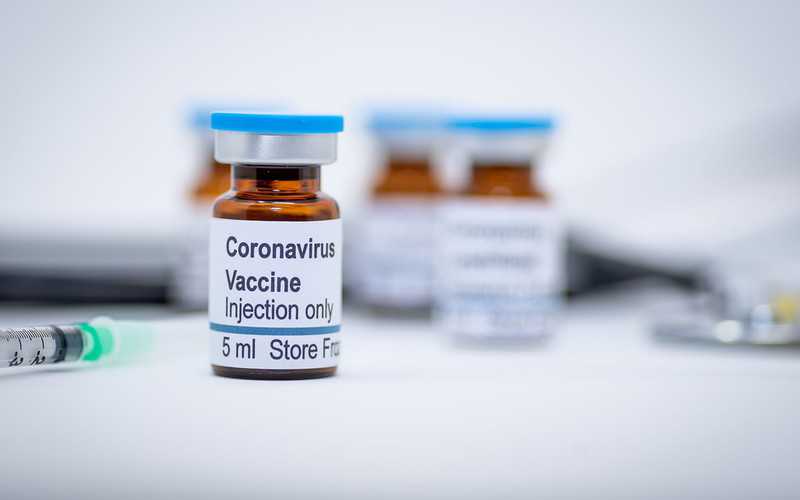 "Daily Telegraph": Testy szczepionki przeciw koronawirusowi w ciągu kilku dni