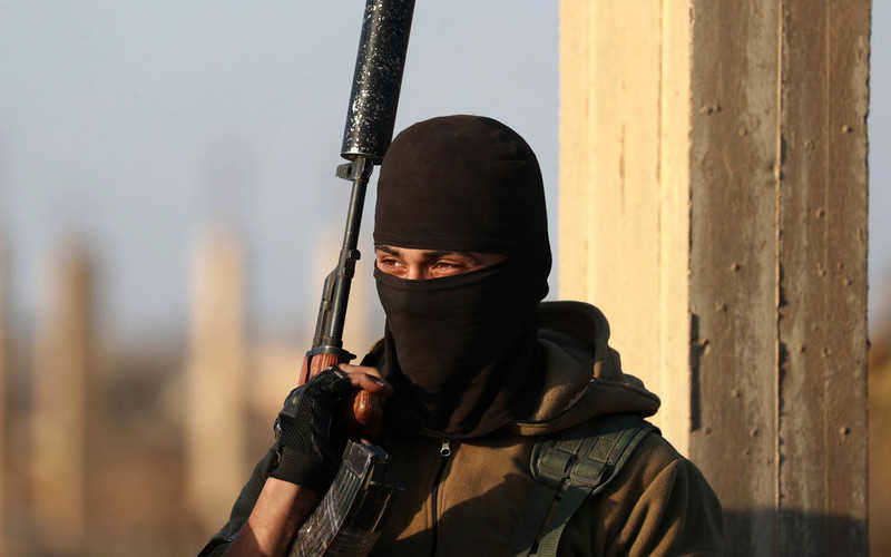 Koronawirus: ISIS wzywa bojowników, aby "unikali Europy"