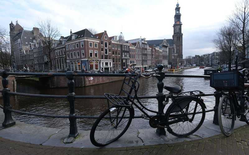 Holandia: Kolejne cztery osoby zmarły, 278 nowych zakażeń koronawirusem