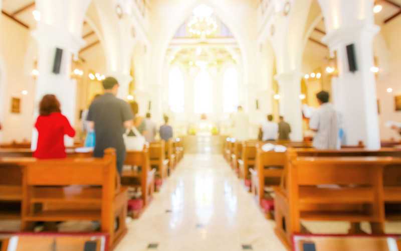 Masses suspended in Catholic churches across Britain