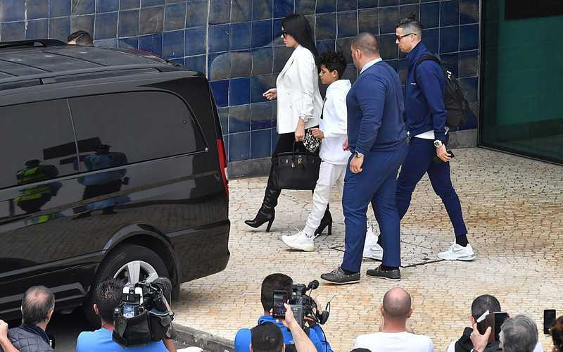 Cristiano Ronaldo wsparł trzy szpitale w Portugalii