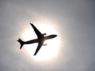 Pasażerski samolot zniknął z radarów