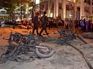 Tajlandia: Zamach bombowy w centrum Bankoku. 27 osób nie żyje