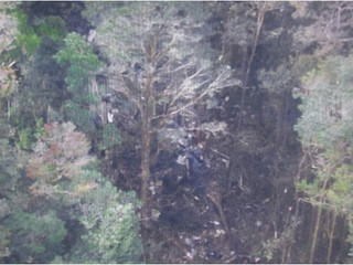 Ratownicy odnaleźli ciała ofiar katastrofy lotniczej w Indonezji