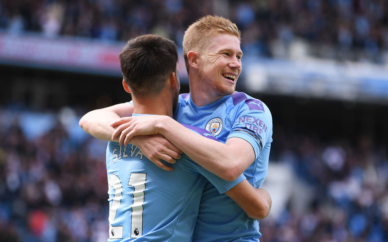 De Bruyne przedłuży swoją karierę z powodu... koronawirusa