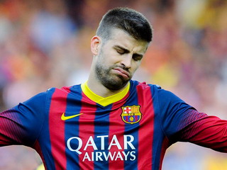 Gerard Pique: Barcelona defender says sorry after red card
