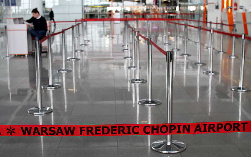 Chopin Airport terminal only for passengers with a valid ticket