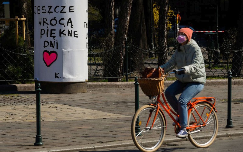 Polska: 59 nowych przypadków koronawirusa, łącznie 2 692