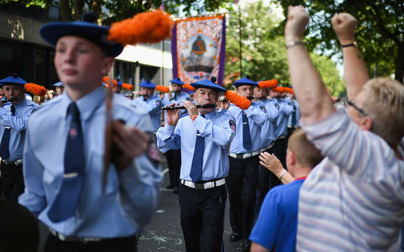 Marsze oranżystów w Irlandii Północnej odwołane z powodu koronawirusa