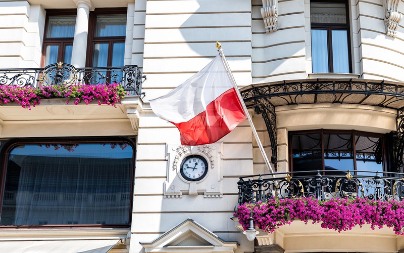 "Hang up the flag on April 14 on the Polish Baptism Day!"