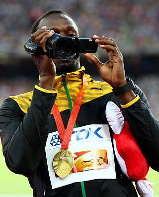 World Athletics Championships: Athlets take selfie 