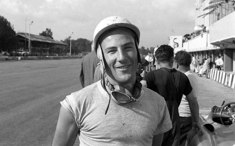 Sir Stirling Moss: Motor racing legend dies aged 90 after long illness