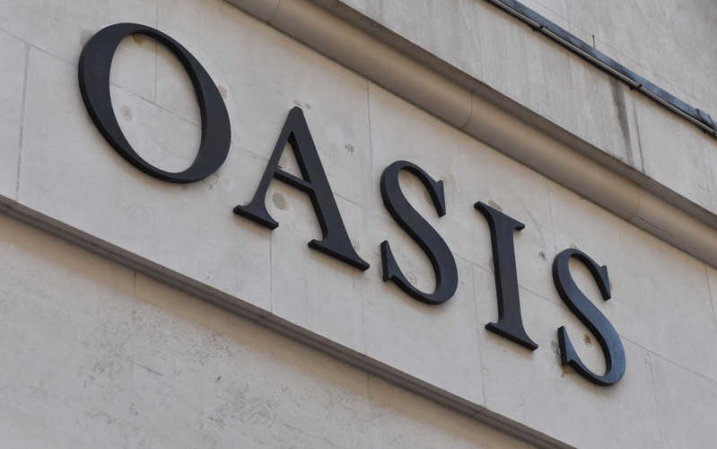 Oasis and Warehouse 'to fall into administration'