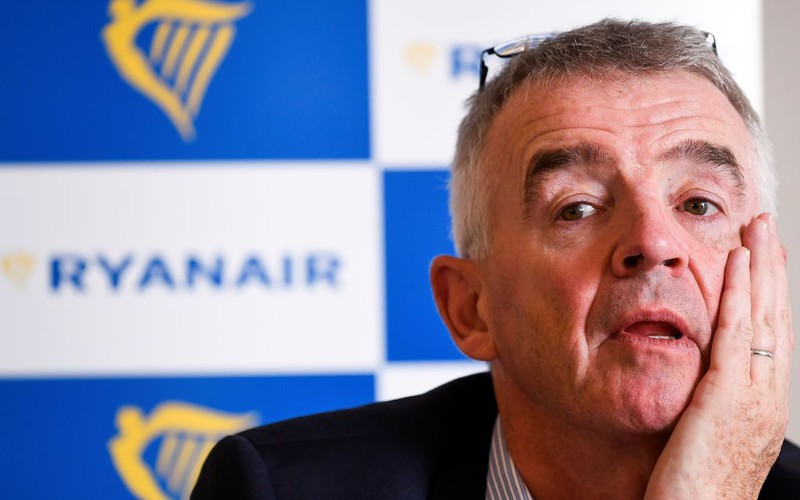Ryanair boss rejects removing middle seats to slow virus