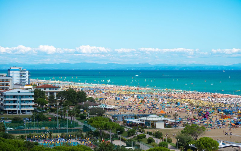 The Italian resort of Bibione will separate the beach area for the family