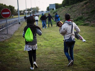 Austria: Kolejna ciężarówka z uchodźcami, troje dzieci w szpitalu
