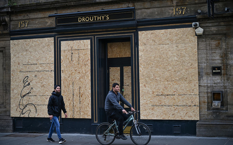 Pubs 'will be closed until Christmas' due to lockdown