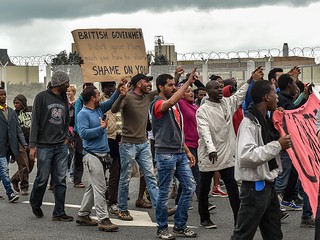 5 mln euro dla Francji w związku z kryzysem migracyjnym w Calais 