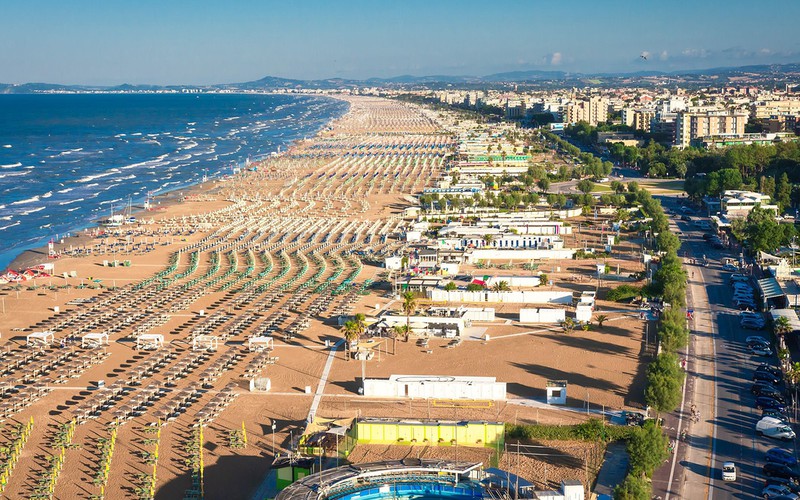In Riccione, Italian beaches are expected to open in mid-June