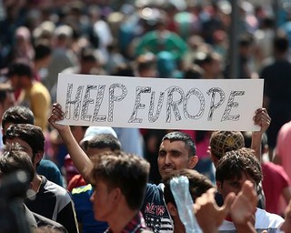 Hungary to send back economic migrants 