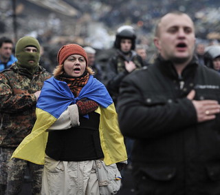 Ukraine crisis: President's Kiev offices unguarded
