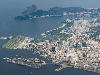Rio: Port lotniczy Santos-Dumont będzie zamykany na kilka godzin