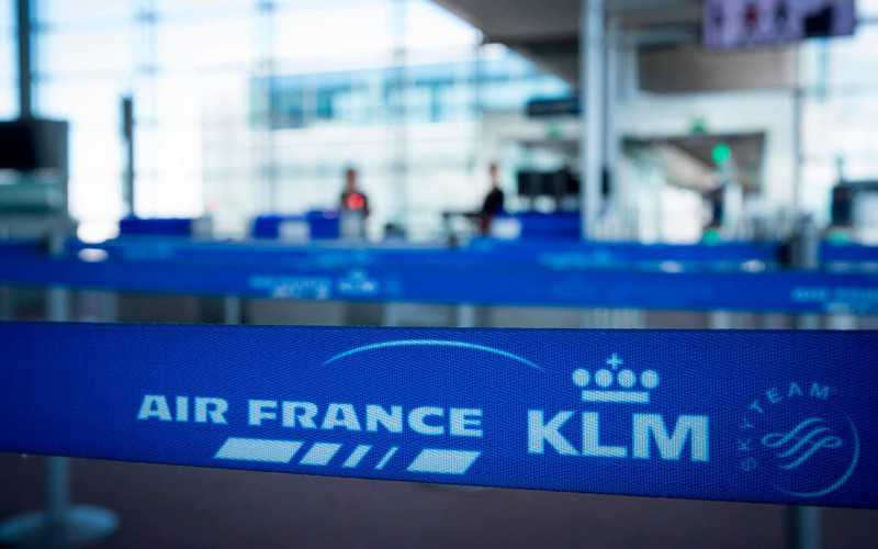 Linie Air France KLM z ogromną stratą. "Odbudowa popytu zajmie lata"