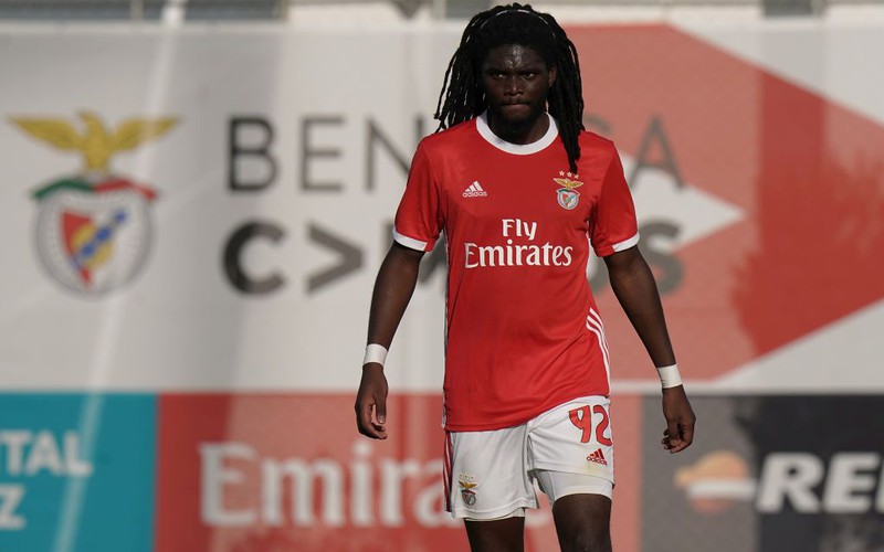Benfica's Tavares tests positive for coronavirus