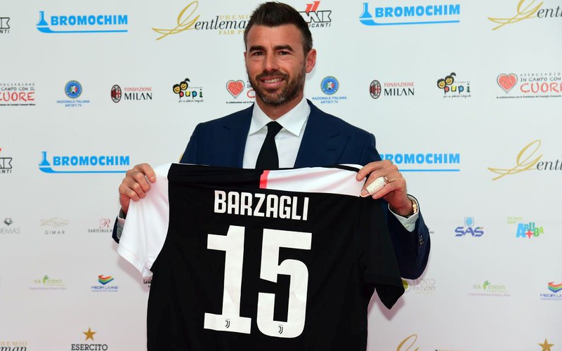 Liga włoska: Andrea Barzagli woli rodzinę niż Juventus