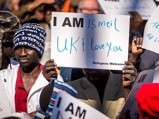 W Calais do 3 tys. osób solidaryzowało się z migrantami