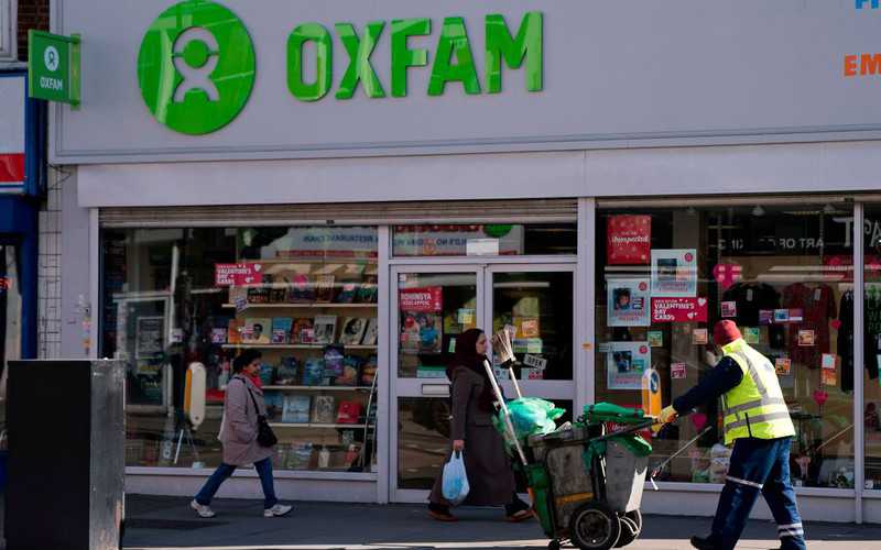 Oxfam zamyka biura i zwalnia 1 500 pracowników