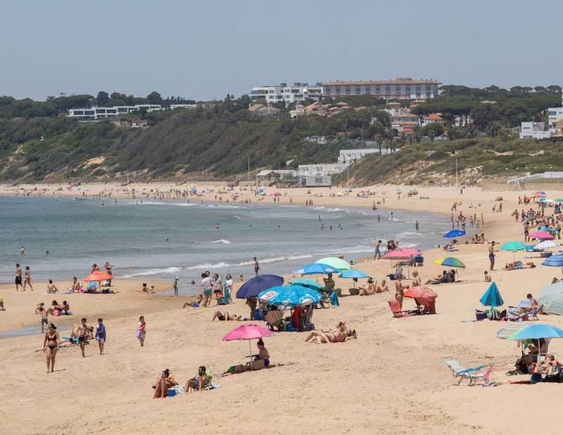 Hiszpania: Rząd określił zasady plażowania w warunkach epidemii